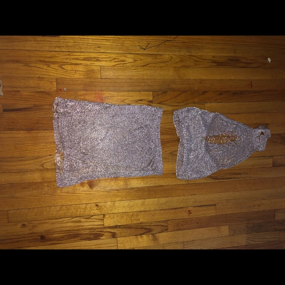 Shimmery two piece outfit - Picture 2 of 3